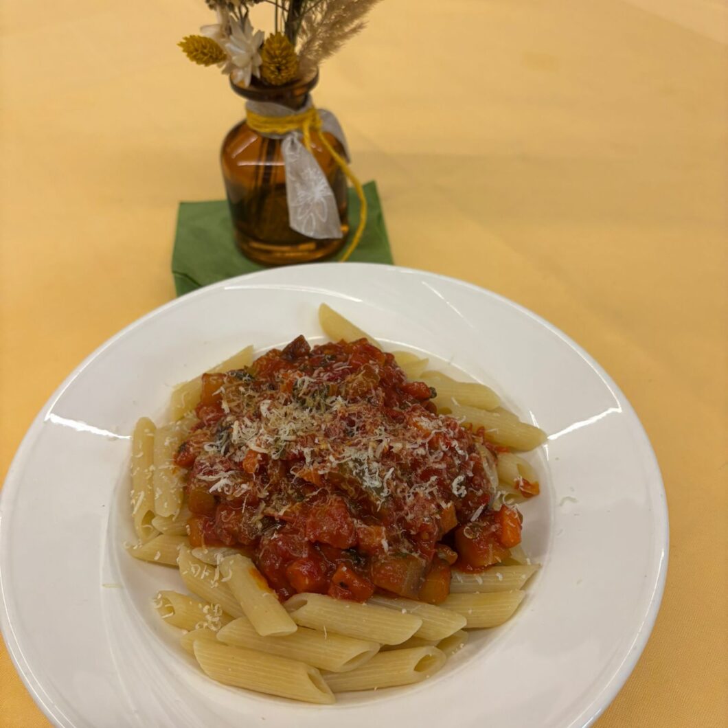 Penne mit Gemüsesugo